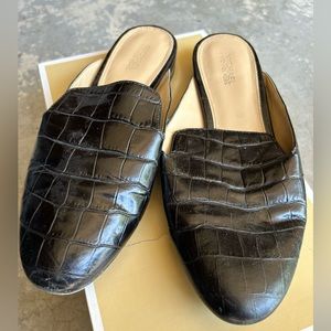 Michael Kors Natasha Slide size 7.5